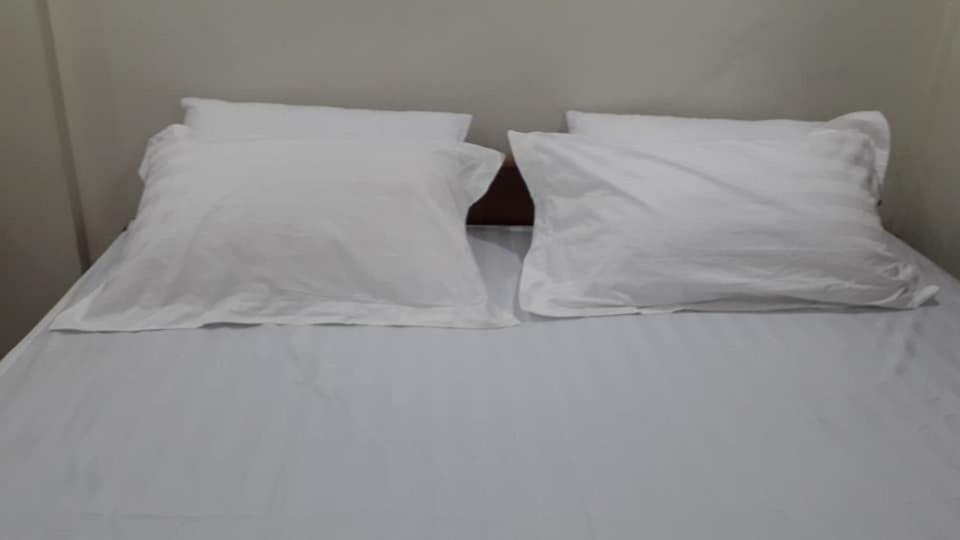 Lux Pillow Hostel Hpa-an Eksteriør bilde