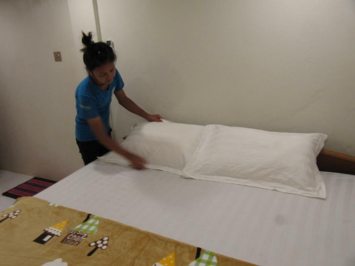 Lux Pillow Hostel Hpa-an Eksteriør bilde